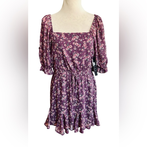 Trixxi Dresses & Skirts - Trixxi Purple Floral Midi Dress